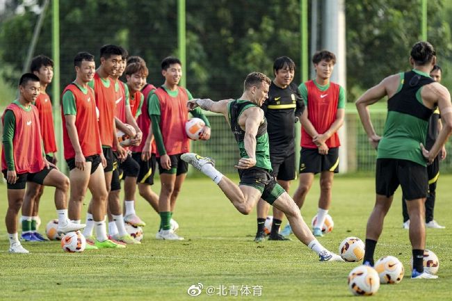 报道称，库库雷利亚目前仍在养伤，由于此前表现不佳，他在切尔西的处境越来越艰难，尽管双方有着长期合同，但是库库雷利亚已经失去了管理层的行人，这可能导致切尔西在冬窗送走库库雷利亚。
